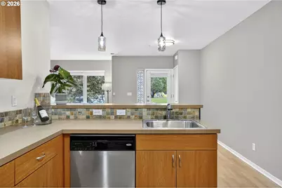 8514 N Central St, Portland, OR 97203 - Photo 13