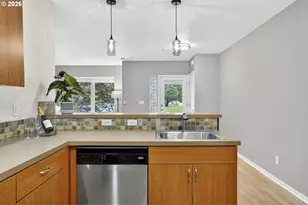 8514 N Central St, Portland, OR 97203 - Photo 13