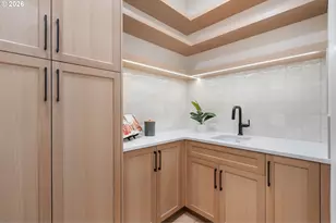 9193 SW Morrison St, Portland, OR 97225 - Photo 11