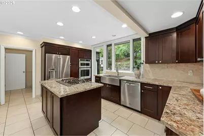 5616 SW 42nd Ave, Portland, OR 97221 - Photo 13