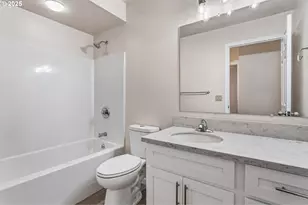 6647 SE 122nd Ave, Portland, OR 97236 - Photo 29