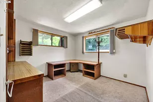 444 N 1st St, Creswell, OR 97426 - Photo 27