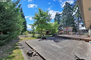 444 N 1st St, Creswell, OR 97426 - Photo 21