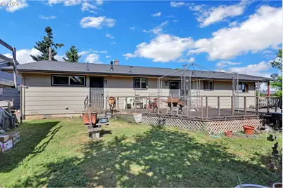 444 N 1st St, Creswell, OR 97426 - Photo 19