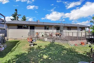 444 N 1st St, Creswell, OR 97426 - Photo 19