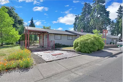 444 N 1st St, Creswell, OR 97426 - Photo 5