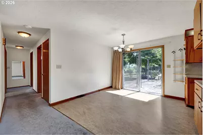 444 N 1st St, Creswell, OR 97426 - Photo 21