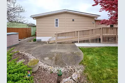 1055 Lockhaven Dr N, Keizer, OR 97303 - Photo 11