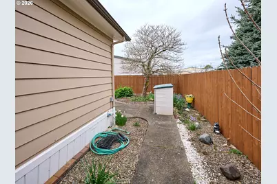 1055 Lockhaven Dr N, Keizer, OR 97303 - Photo 13
