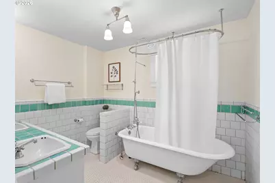 2414 NE 19th Ave, Portland, OR 97212 - Photo 31