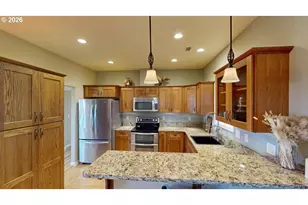 7200 Vista Ridge Dr, Brookings, OR 97415 - Photo 15