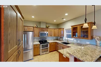 7200 Vista Ridge Dr, Brookings, OR 97415 - Photo 13