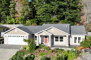 7200 Vista Ridge Dr, Brookings, OR 97415 - Photo 3