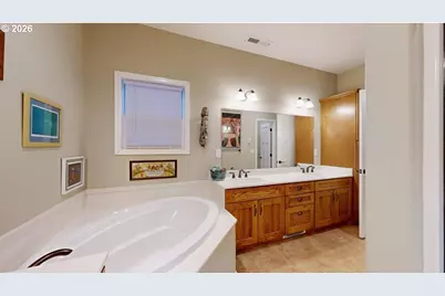 7200 Vista Ridge Dr, Brookings, OR 97415 - Photo 23