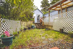 1600 E Rhododendron Dr, Florence, OR 97439 - Photo 27