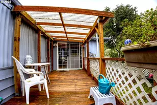 1600 E Rhododendron Dr, Florence, OR 97439 - Photo 25