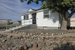 205 SW 3rd St, Hermiston, OR 97838 - Photo 7