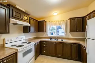 612 N Cascade Dr, Woodburn, OR 97071 - Photo 13