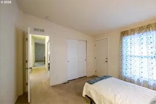 612 N Cascade Dr, Woodburn, OR 97071 - Photo 19