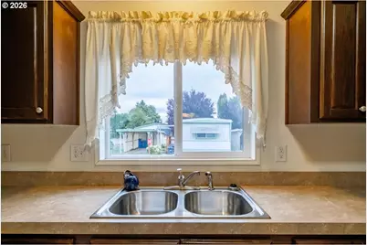 612 N Cascade Dr #76, Woodburn, OR 97071 - Photo 15
