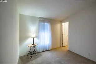 612 N Cascade Dr, Woodburn, OR 97071 - Photo 25