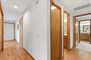 2211 NE 156th Ave, Portland, OR 97230 - Photo 17