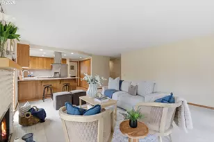 2211 NE 156th Ave, Portland, OR 97230 - Photo 13