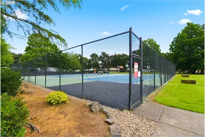 2211 NE 156th Ave, Portland, OR 97230 - Photo 31