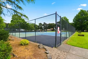2211 NE 156th Ave, Portland, OR 97230 - Photo 31