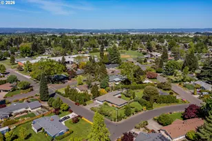 1016 NE 10th Ave, Hillsboro, OR 97124 - Photo 47
