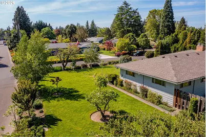 1016 NE 10th Ave, Hillsboro, OR 97124 - Photo 39