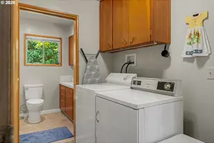 1016 NE 10th Ave, Hillsboro, OR 97124 - Photo 29