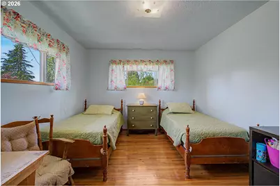 1016 NE 10th Ave, Hillsboro, OR 97124 - Photo 21