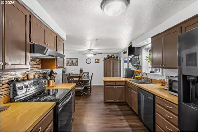 2439 A St, Forest Grove, OR 97116 - Photo 11
