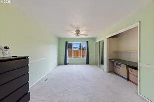 1025 N 3rd St, Woodburn, OR 97071 - Photo 27