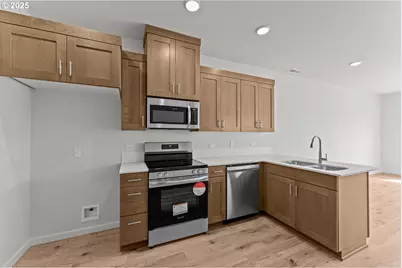 3577 SW 209th Ave, Hillsboro, OR 97123 - Photo 9