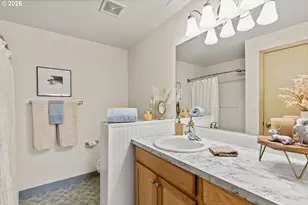 9700 NE 26th Pl, Vancouver, WA 98665 - Photo 25