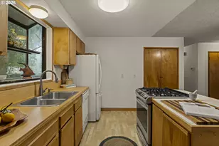 8350 SW 135th Ave, Beaverton, OR 97008 - Photo 17