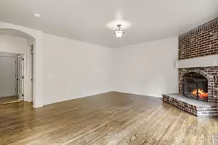 28558 SW Wagner St, Wilsonville, OR 97070 - Photo 9