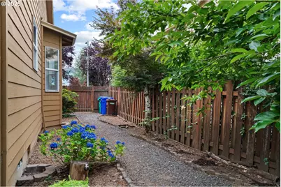 1753 NW Wonderview Ave, Gresham, OR 97030 - Photo 37