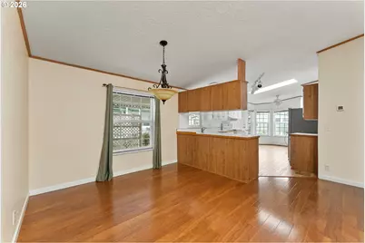 111 River Ridge Ave, Roseburg, OR 97471 - Photo 7