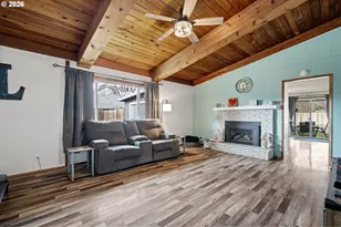 1532 E Chamberlain Ave, Cottage Grove, OR 97424 - Photo 7