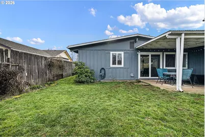 1532 E Chamberlain Ave, Cottage Grove, OR 97424 - Photo 31