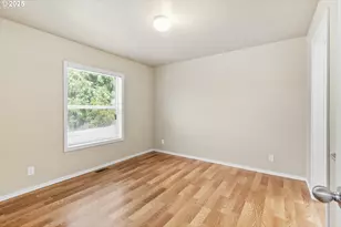 2980 NE Division St, Gresham, OR 97030 - Photo 29