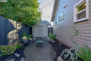 326 NE 8th St, McMinnville, OR 97128 - Photo 37