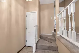 12239 SE Ashley St, Clackamas, OR 97015 - Photo 5