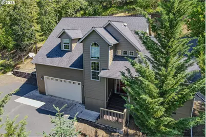 356 Wild Fern Dr, Winchester, OR 97495 - Photo 1