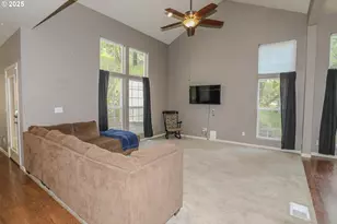 356 Wild Fern Dr, Winchester, OR 97495 - Photo 11