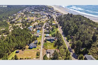 32650 Circle Dr, Pacific City, OR 97135 - Photo 41