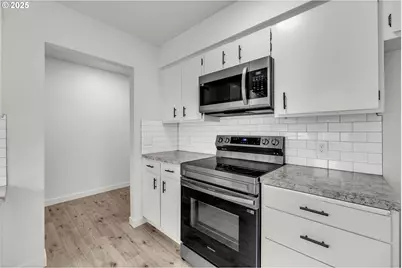 8305 NE Mason Dr, Vancouver, WA 98660 - Photo 17